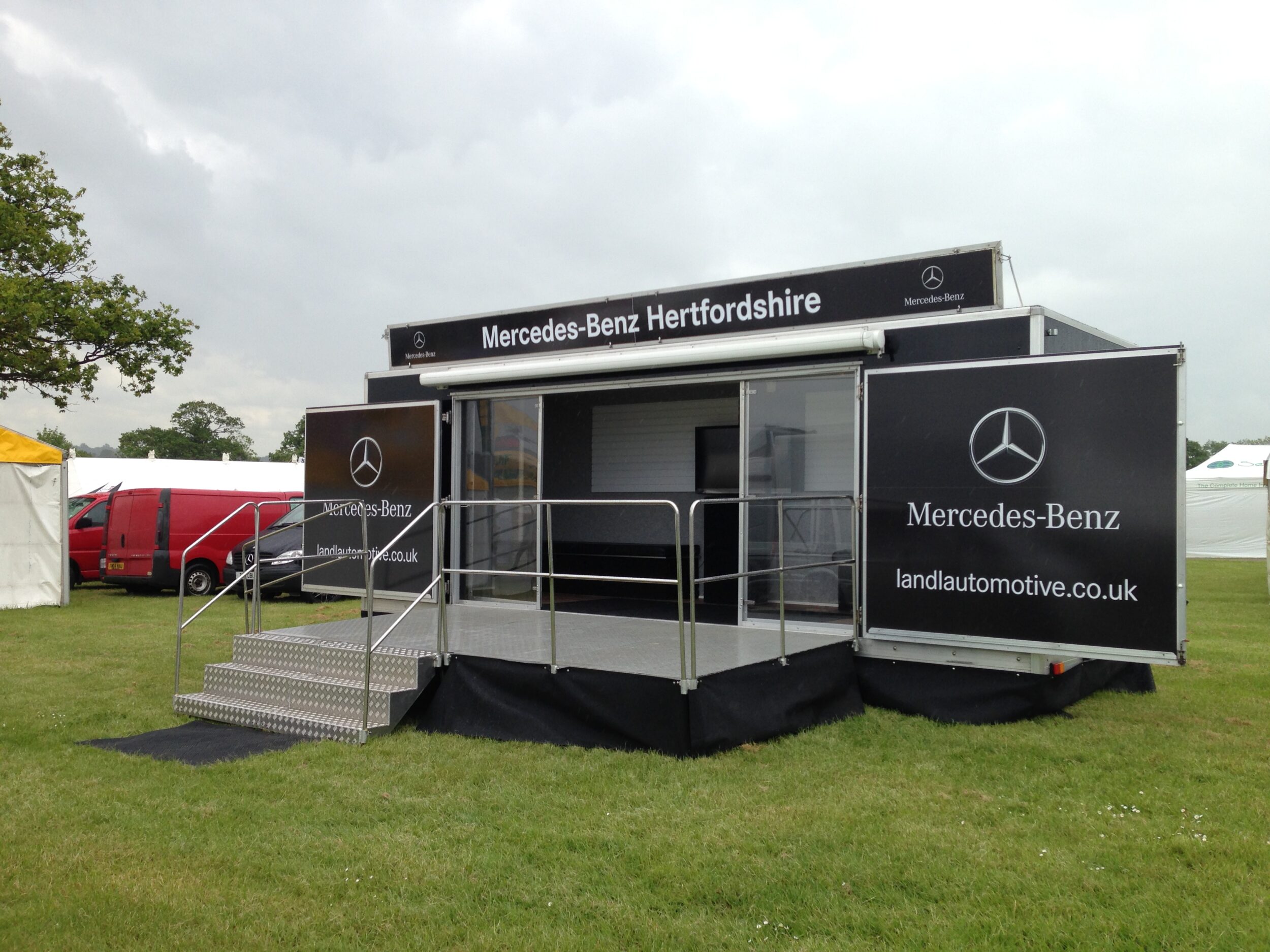 T56 IMG_0119 Trailer hire for Mercedes Benz