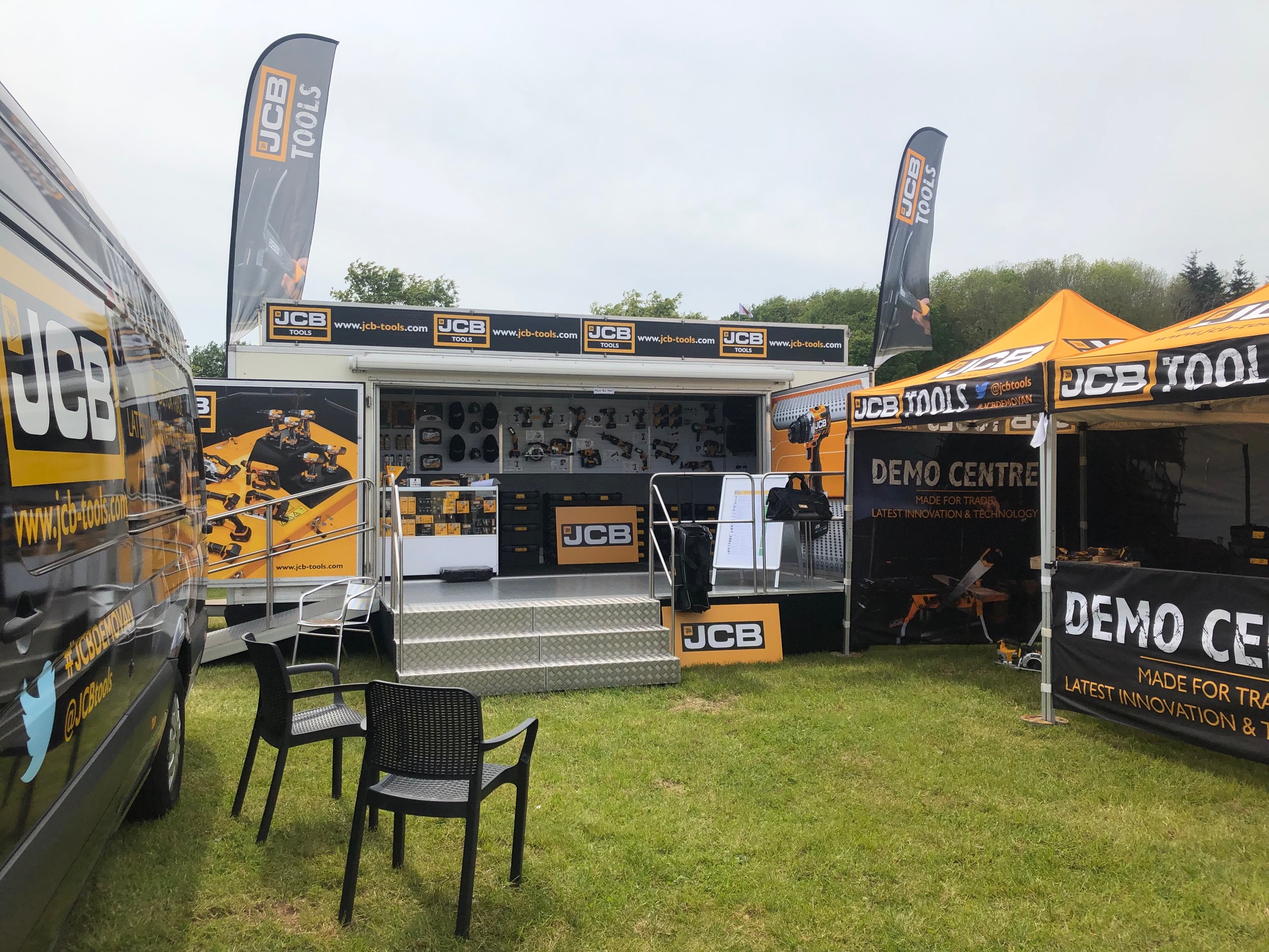 T56 Yellow & Black Tools Devon County Show 2019 (1) JCB Tools Merchandising Trailer